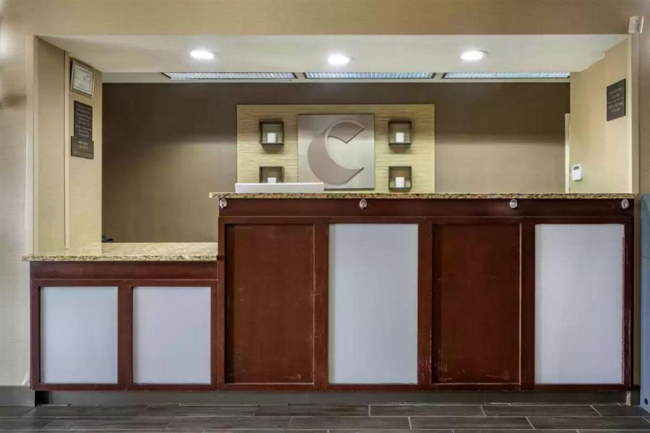 Comfort Meadowlands