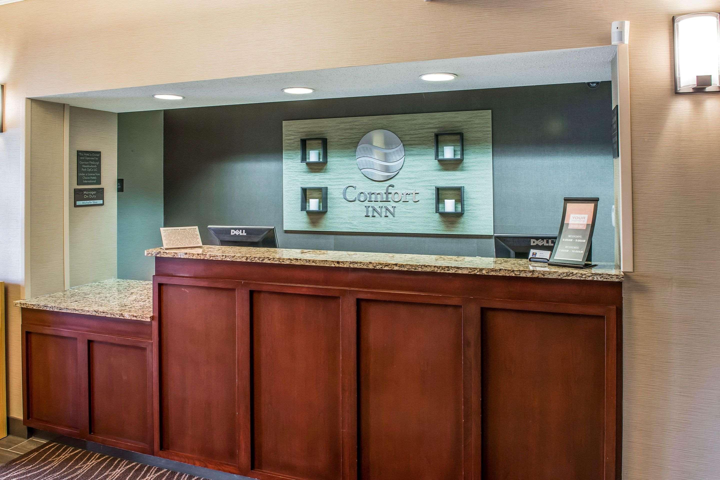 Comfort Meadowlands Inn