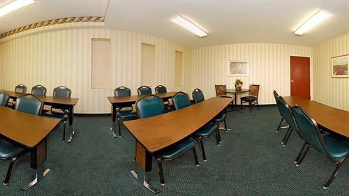 Comfort Meadowlands Inn 2*
